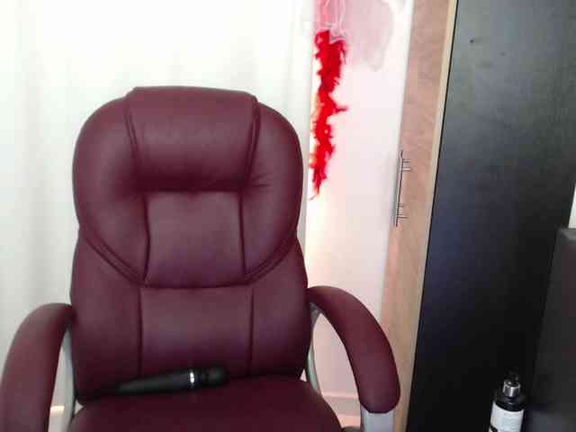 Mature2025 webcam