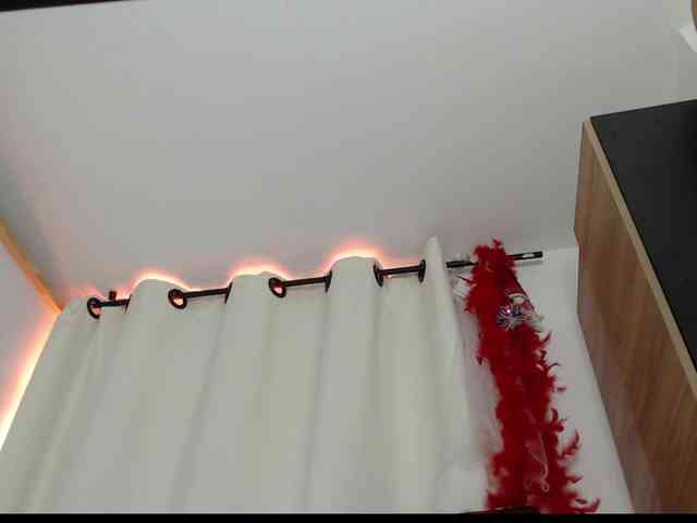 Mature2025 webcam