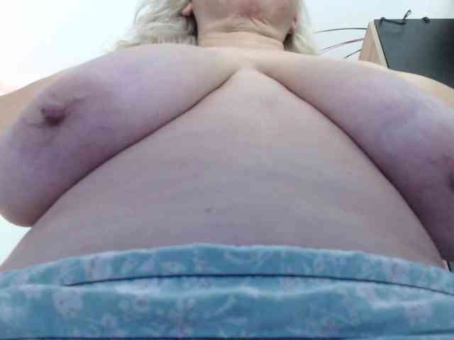 Mature2025 webcam