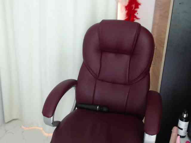 Mature2025 webcam
