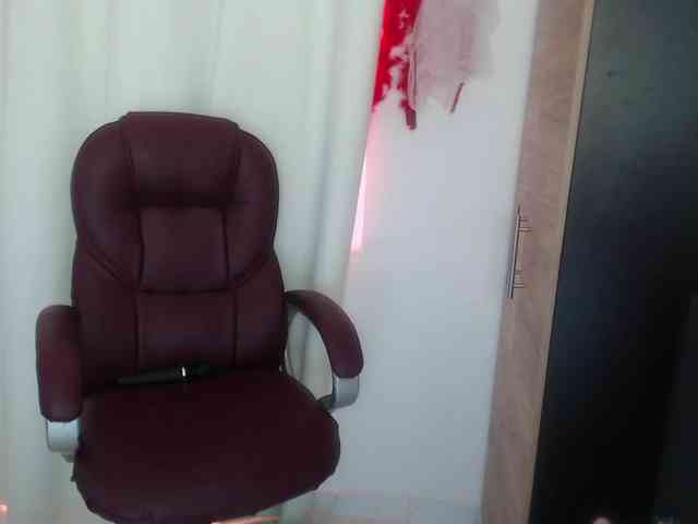 Mature2025 webcam