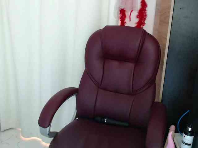 Mature2025 webcam