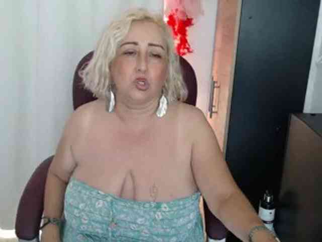 Mature2025 webcam