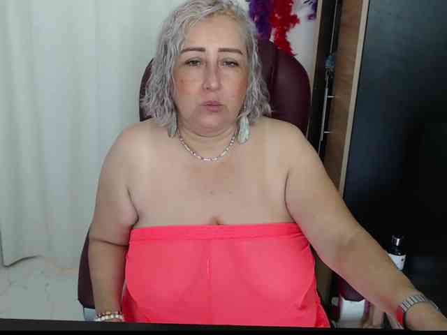 Mature2025 webcam