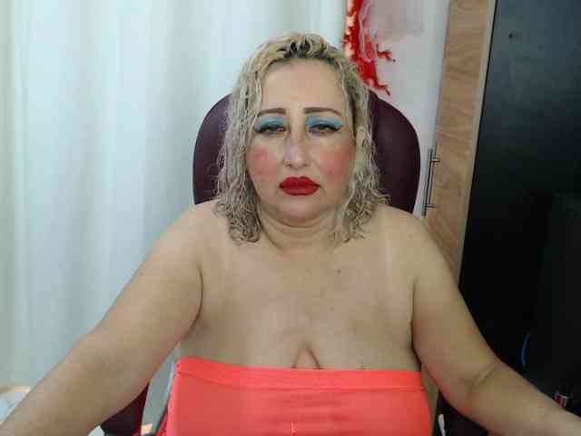 Mature2025 webcam