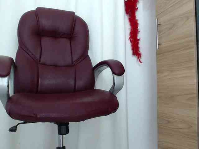 Mature2025 webcam