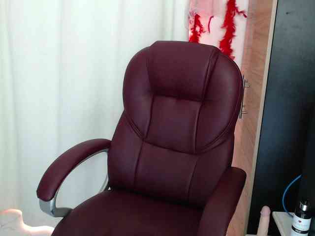 Mature2025 webcam
