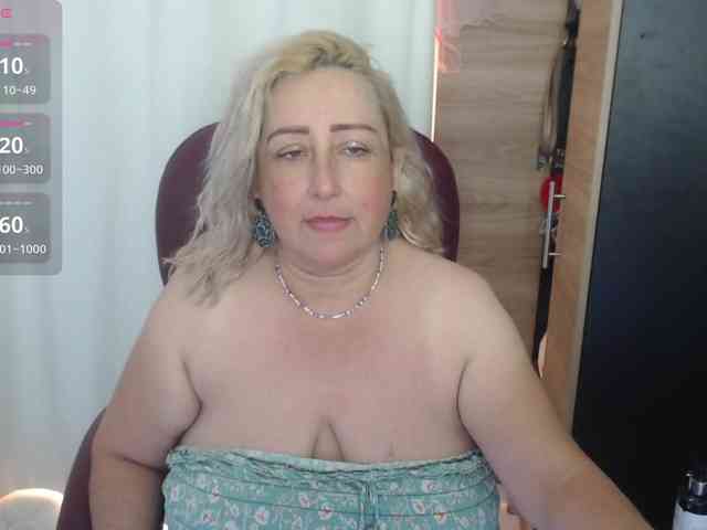Mature2025 webcam
