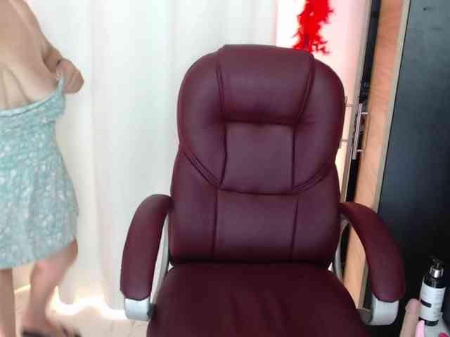 Mature2025 webcam