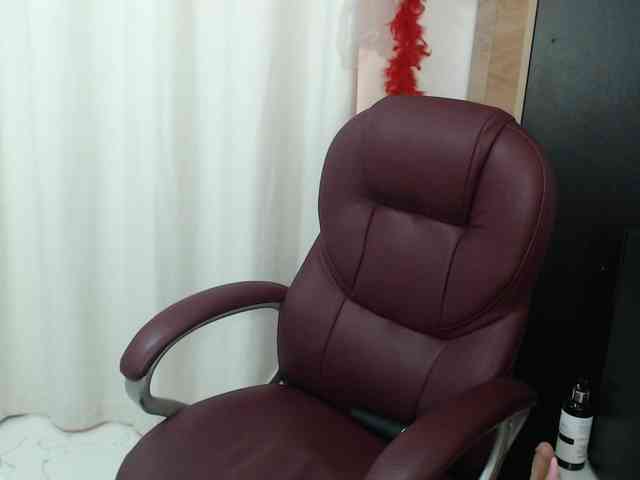 Mature2025 webcam
