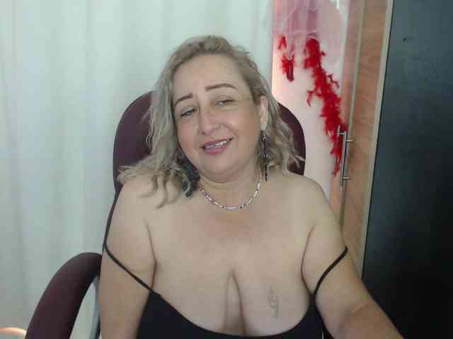 Mature2025 webcam