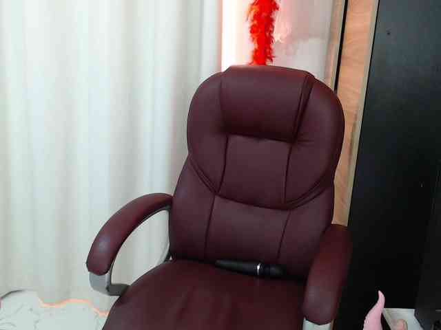 Mature2025 webcam
