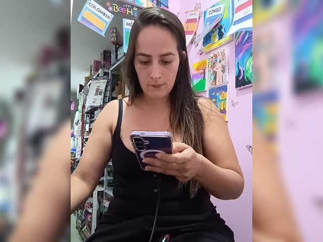 roussemelinda live cam on BongaCams