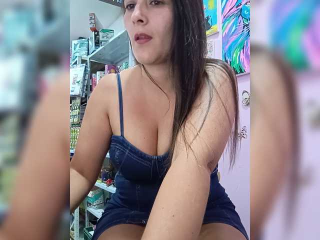 roussemelinda live cam on BongaCams
