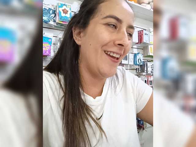 roussemelinda live cam on BongaCams