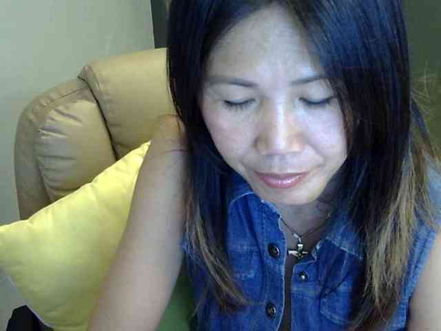 Model: MariaLeteciaFilipina