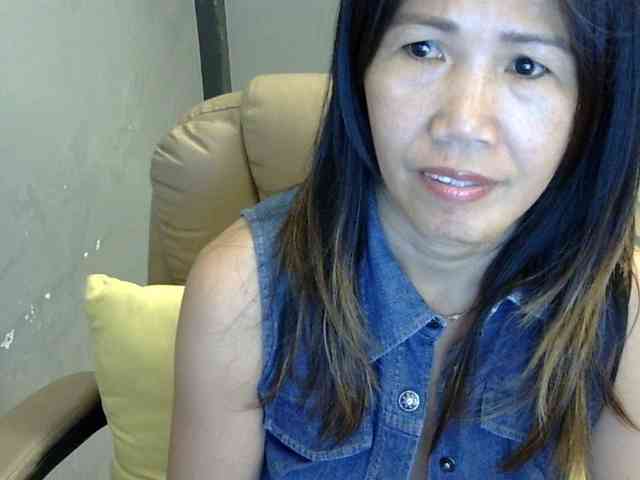 Model: MariaLeteciaFilipina