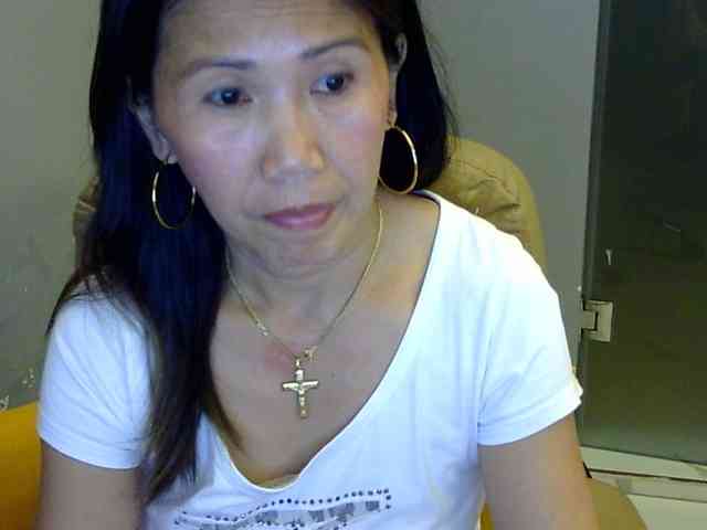 Model: MariaLeteciaFilipina
