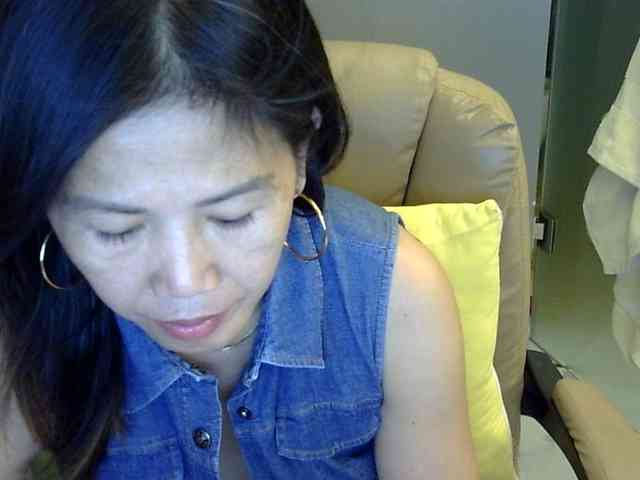 Model: MariaLeteciaFilipina