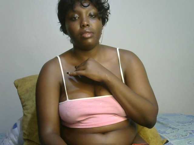 Stacylane live cam on BongaCams