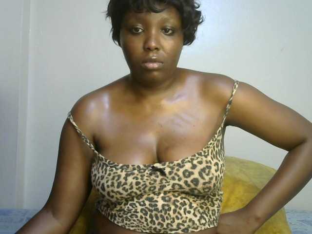 Stacylane, live now on BongaCams