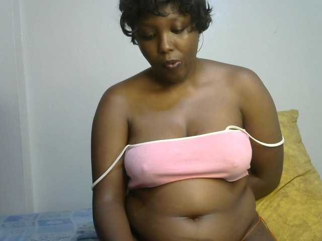 Stacylane live cam on BongaCams