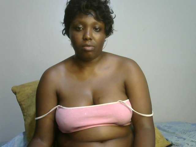 Stacylane live cam on BongaCams