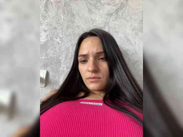 Adelina-Libby Adelina-Libby