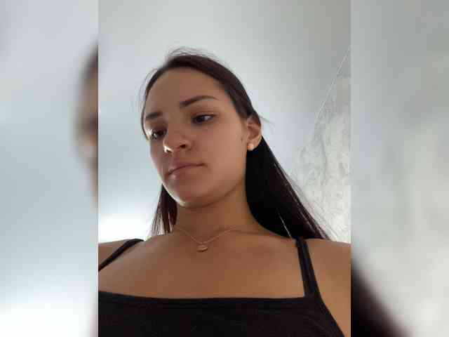 Adelina-Libby Adelina-Libby