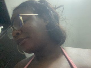 Chantellexoti's Live Webcam