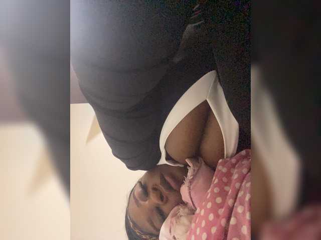 Chantellexoti live cam on BongaCams