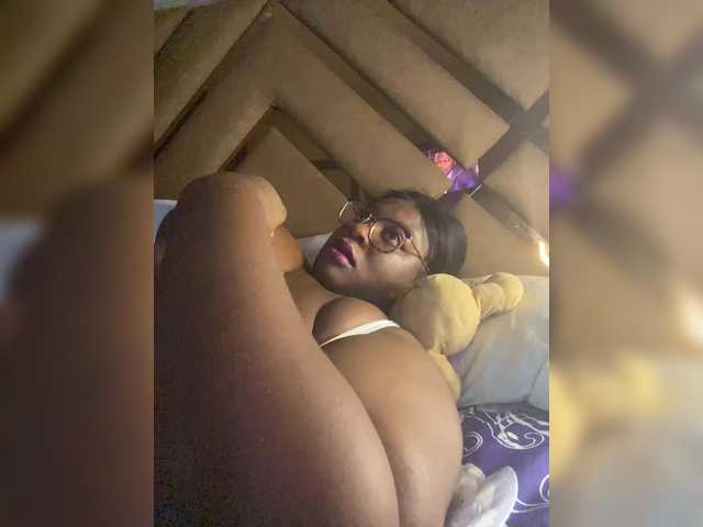Chantellexoti live cam on BongaCams