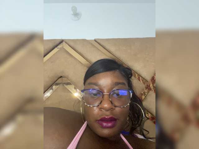 Chantellexoti live cam on BongaCams