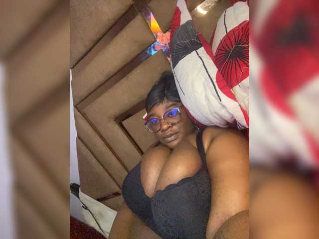 Chantellexoti live cam on BongaCams