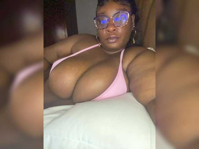 Chantellexoti live cam on BongaCams
