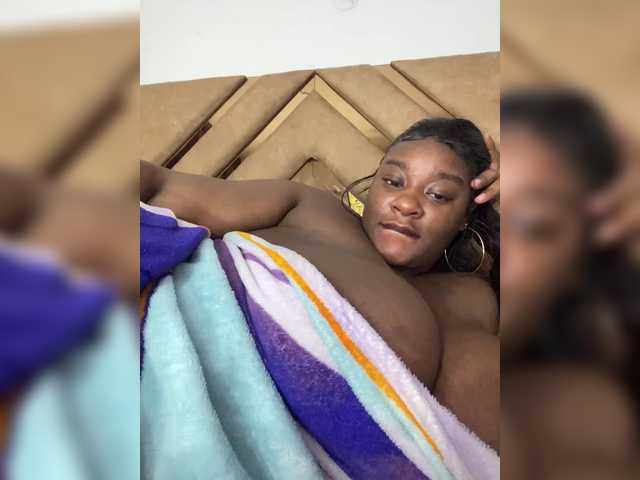 Chantellexoti live cam on BongaCams