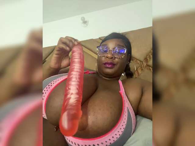 Chantellexoti live cam on BongaCams