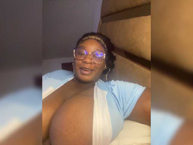 Chantellexoti live cam on BongaCams