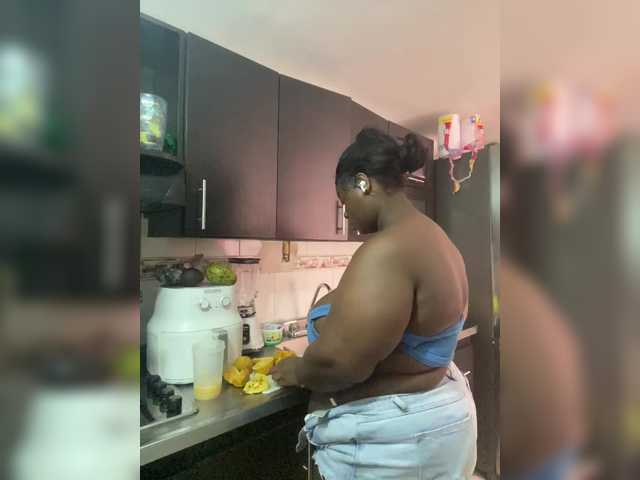 Chantellexoti live webcam show