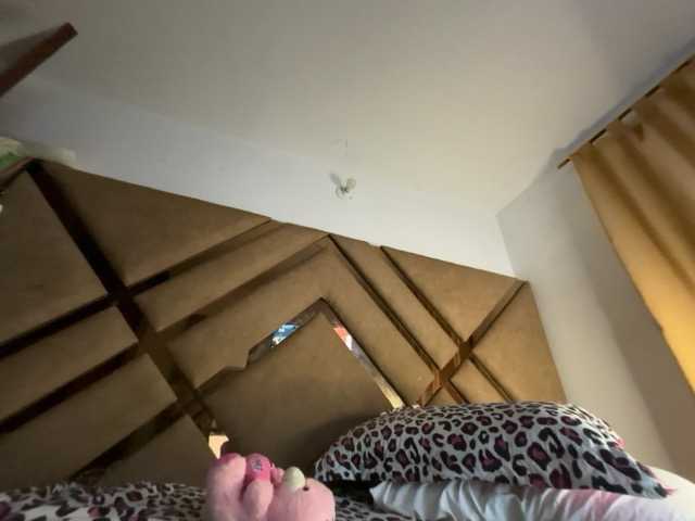 Chantellexoti live cam preview