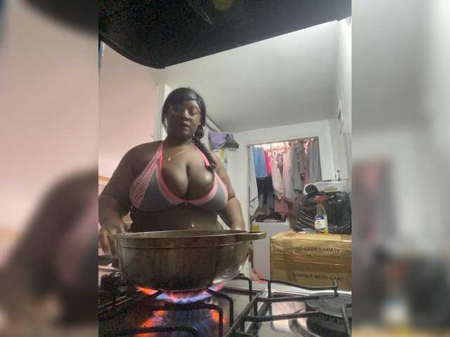Chantellexoti live cam on BongaCams