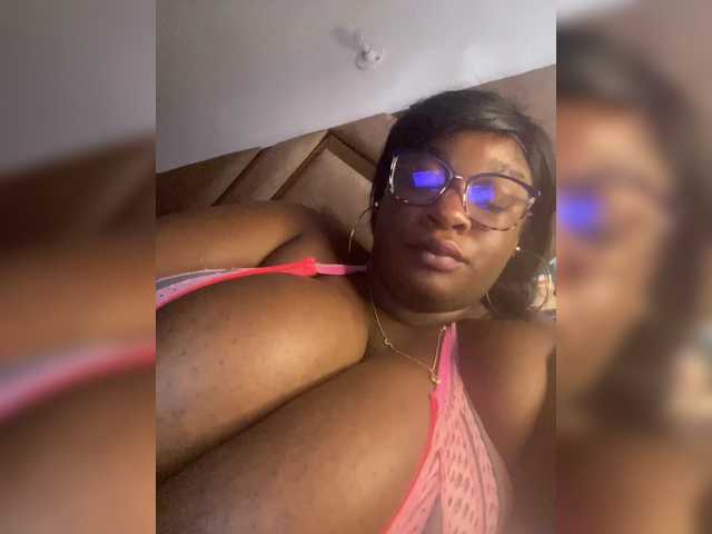 Chantellexoti live cam on BongaCams