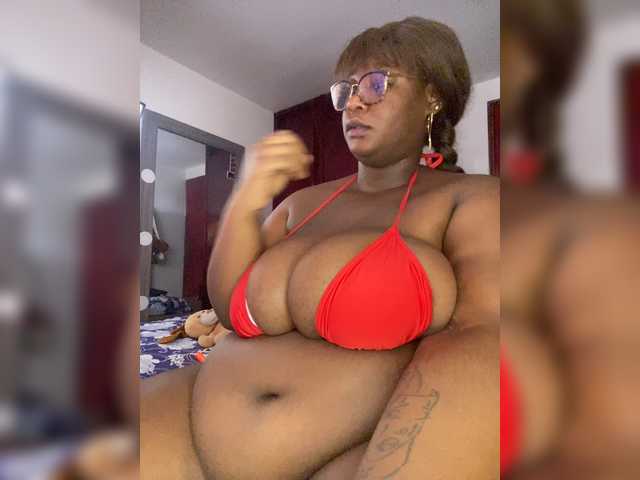 Chantellexoti live cam on BongaCams
