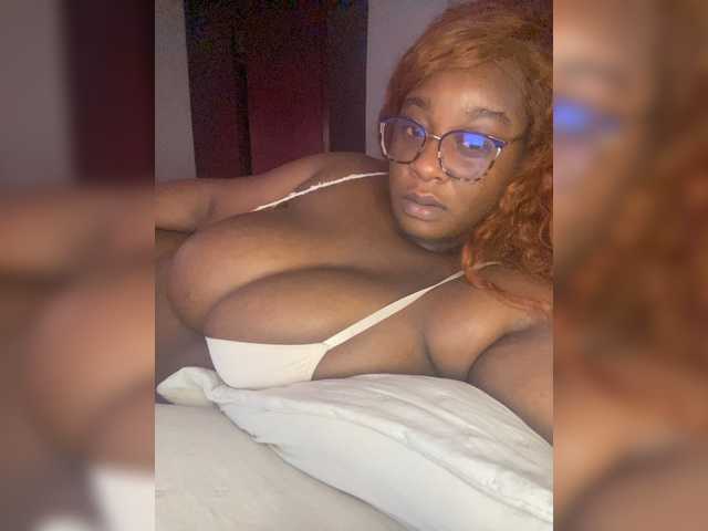 Chantellexoti live cam preview