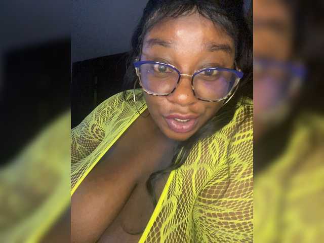 Chantellexoti live cam on BongaCams