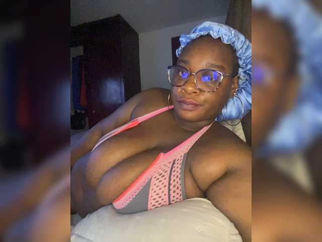 Chantellexoti live cam