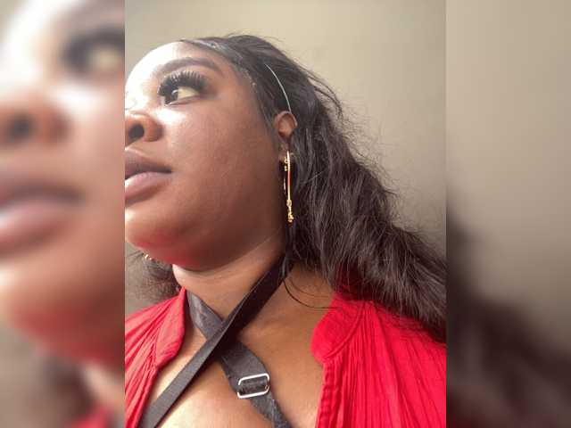 Chantellexoti live cam on BongaCams