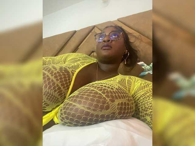 Chantellexoti live cam on BongaCams