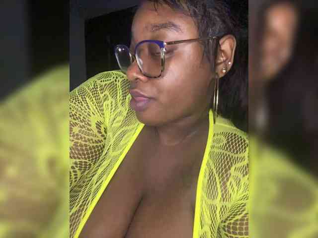 Chantellexoti webcam