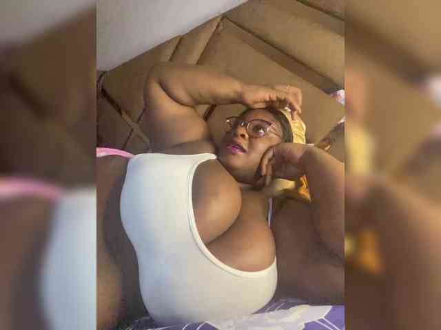 Chantellexoti webcam